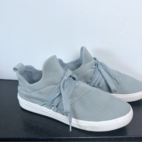 Steve Madden Lancer Sneaker Blue 9.5 - Picture 2 of 14